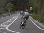 Mor un ciclista de 56 anys a Subirats: detingut un jove de 19 anys per alcohol i drogues