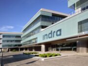 Goldman Sachs reitera la seva recomanació de compra en Indra i eleva el preu objectiu a 75 euros